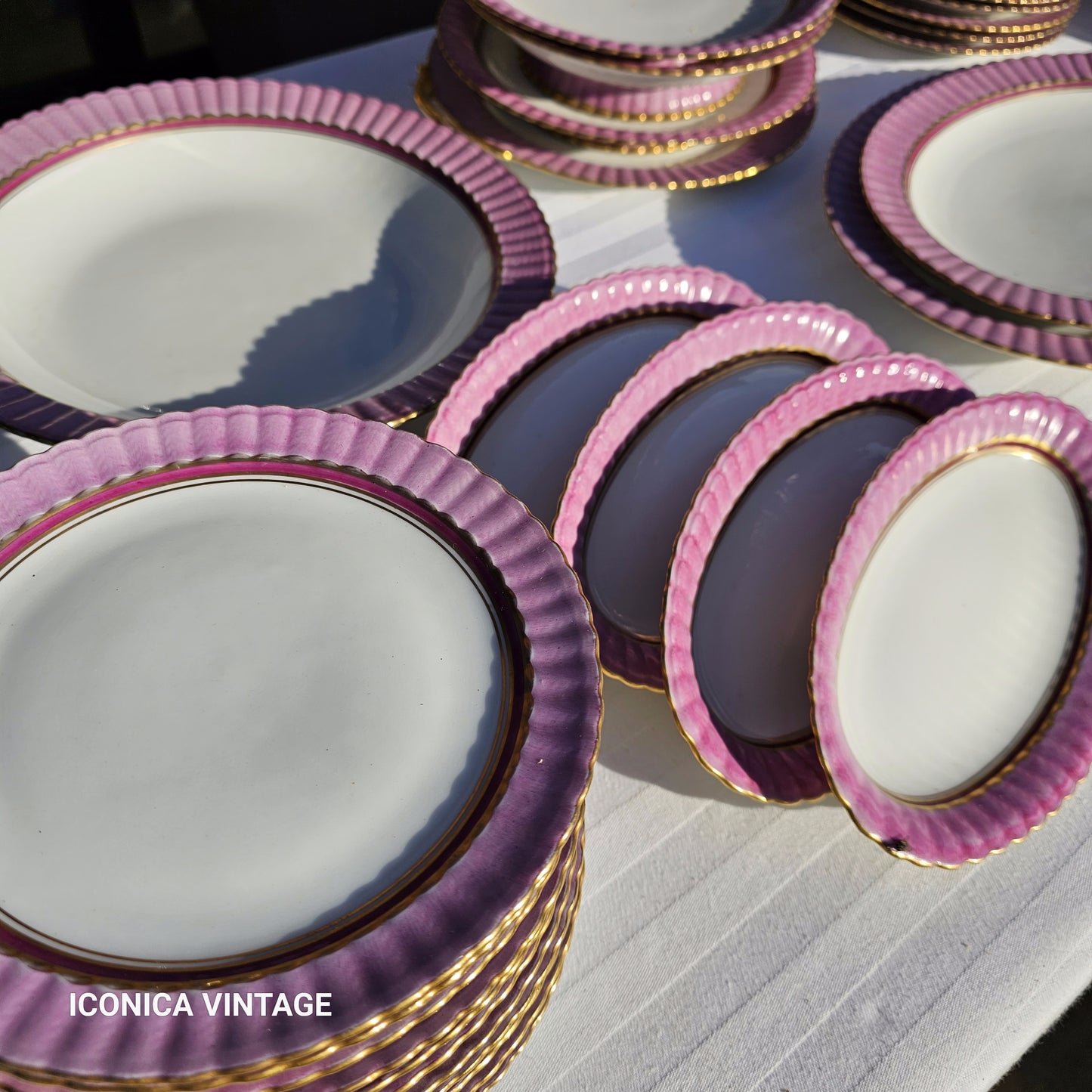 Vajilla Bernardaud ala rosa para 12