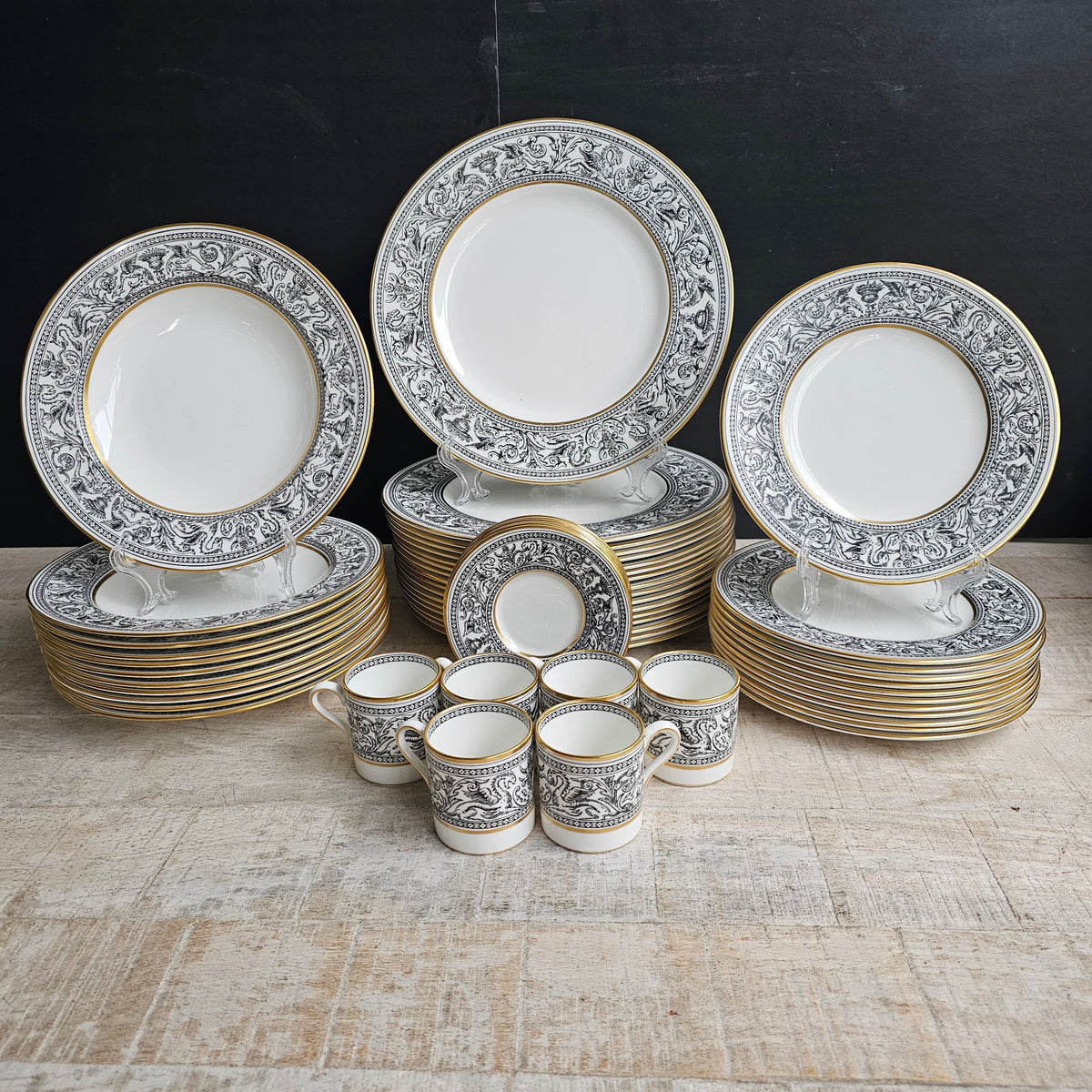 Wedgwood Florentine Black