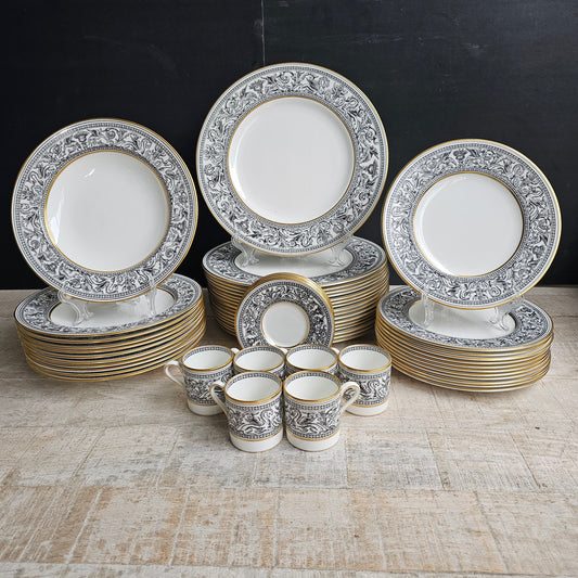 Wedgwood Florentine Black