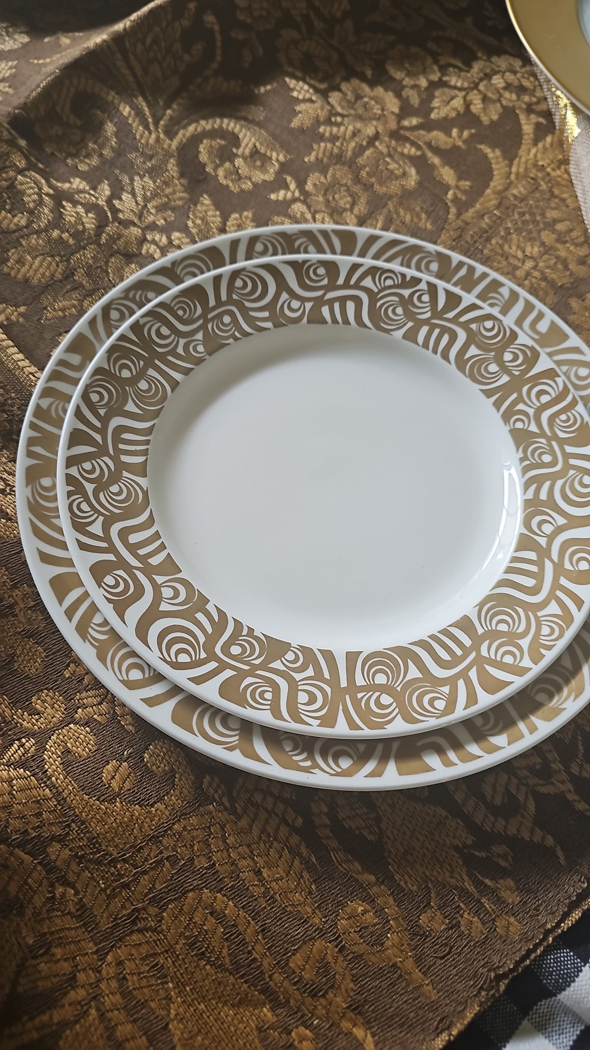 Vajilla Gustavsberg Aramis Serigrafiada en oro