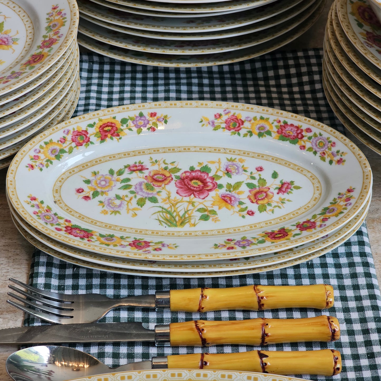 Vajilla para 8 de porcelana italiana