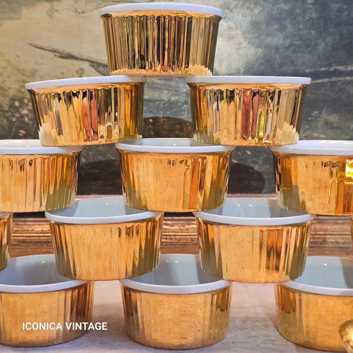 Juego de ramequines dorados