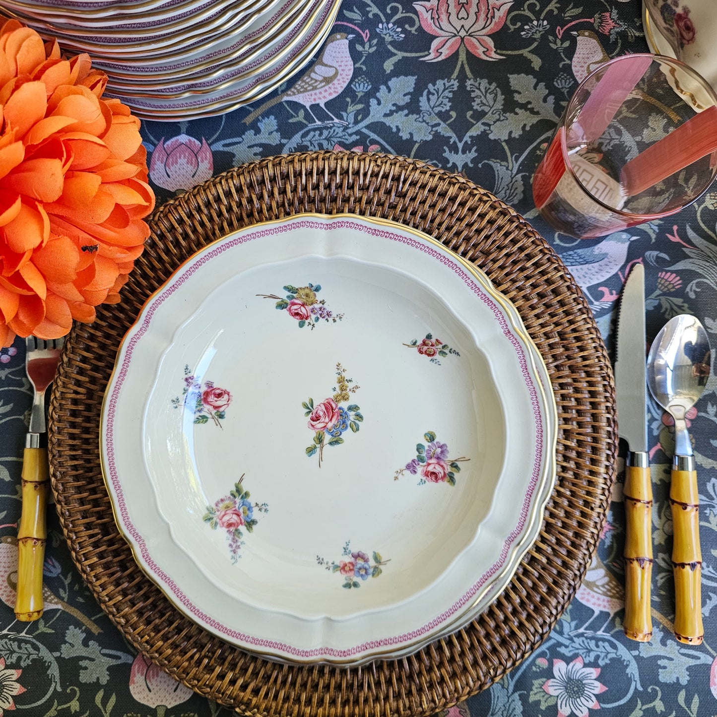 Vajilla para 12 de Bernardaud Classic Fleurs