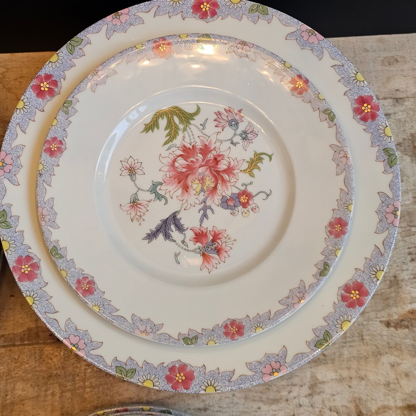 La vajilla de las peonías de Haviland