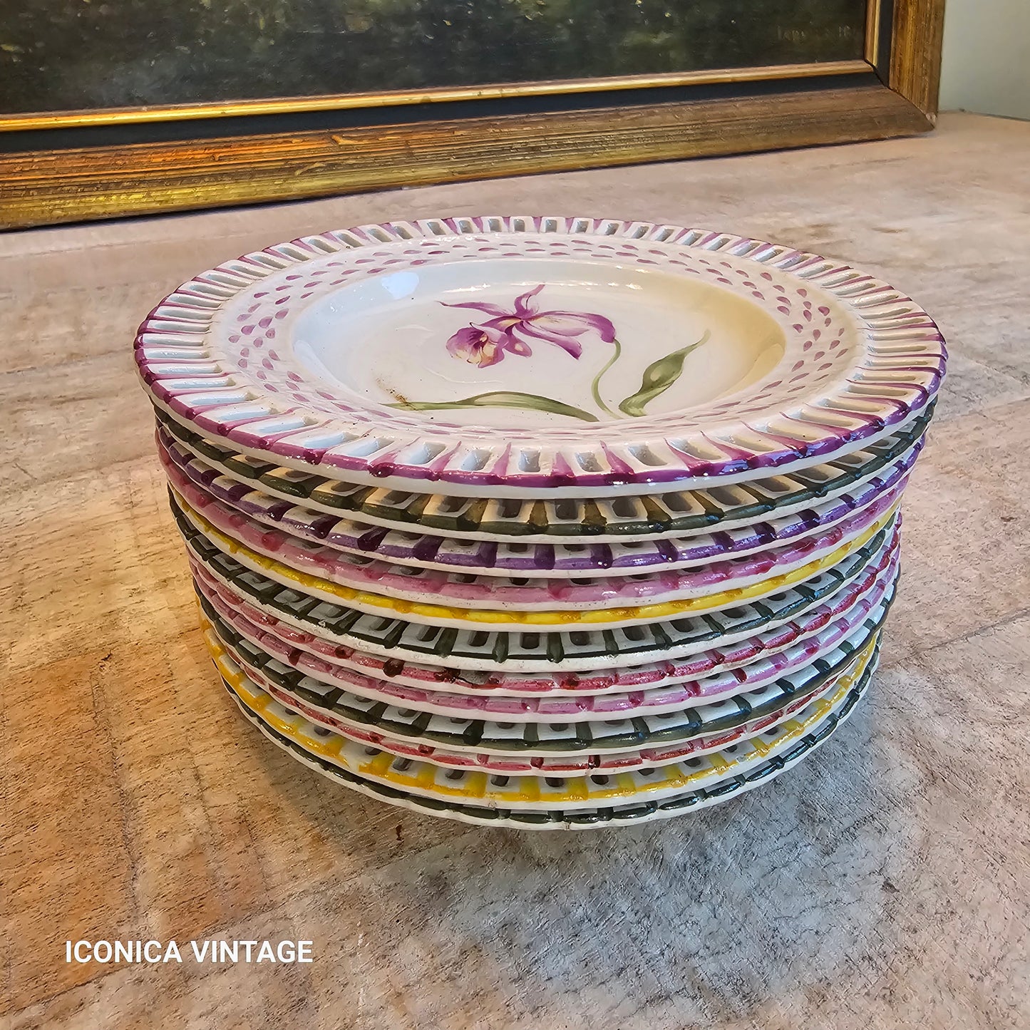 12 platos de pan de flores