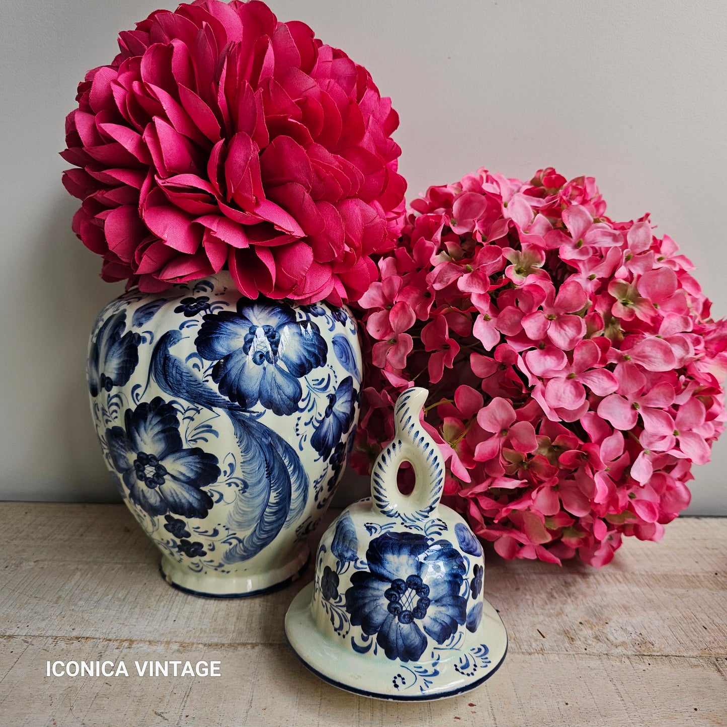 Tibor de cerámica de Delft