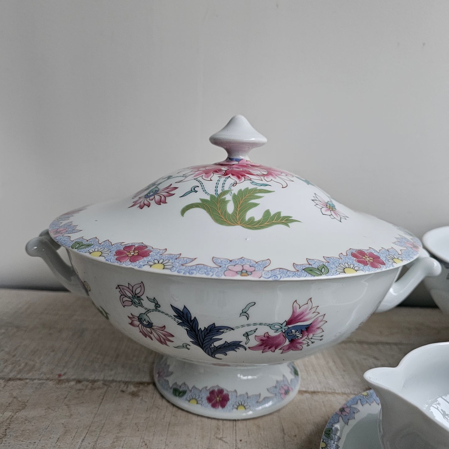 La vajilla de las peonías de Haviland