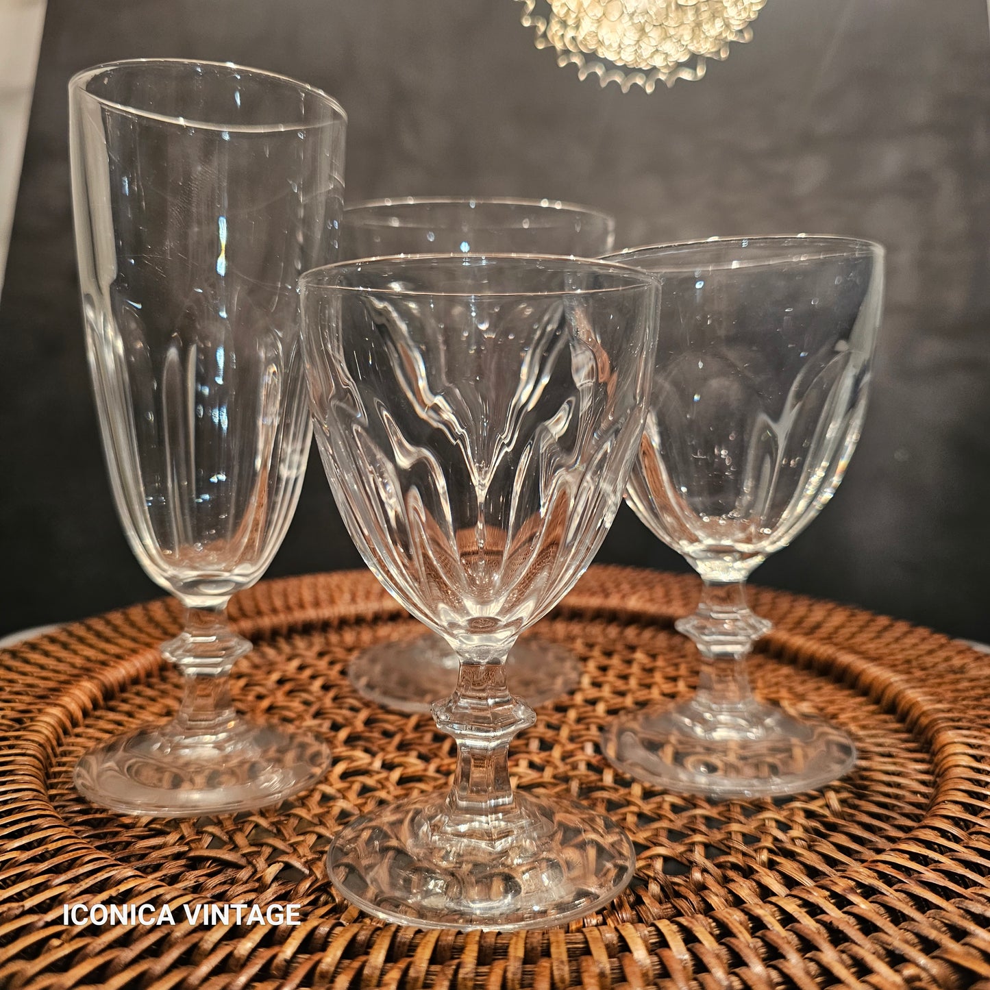 Gran cristalería al estilo Harcourt