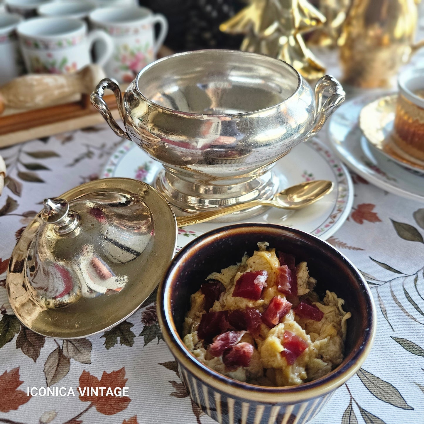 Gran Set de 12 juegos de mini soperas en metal argenté