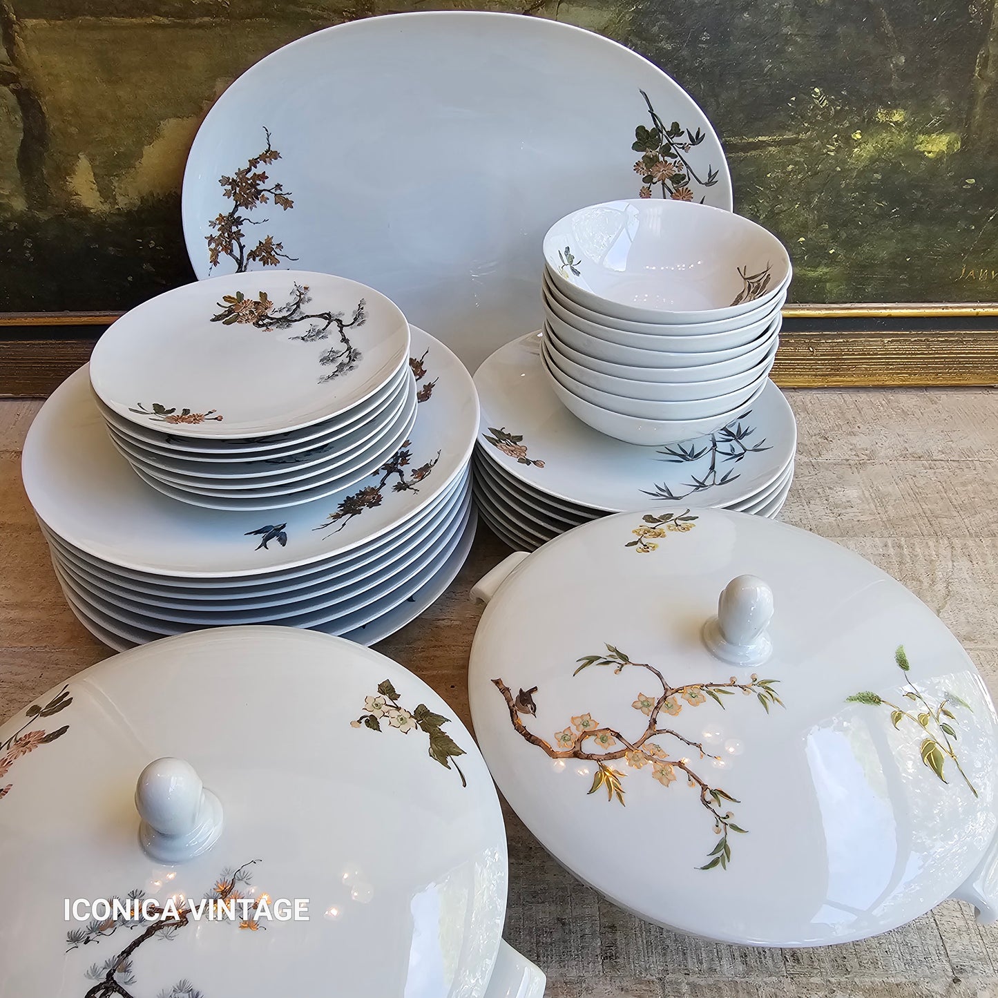 Vajilla de porcelana alemana pintada a mano con paisajes orientales