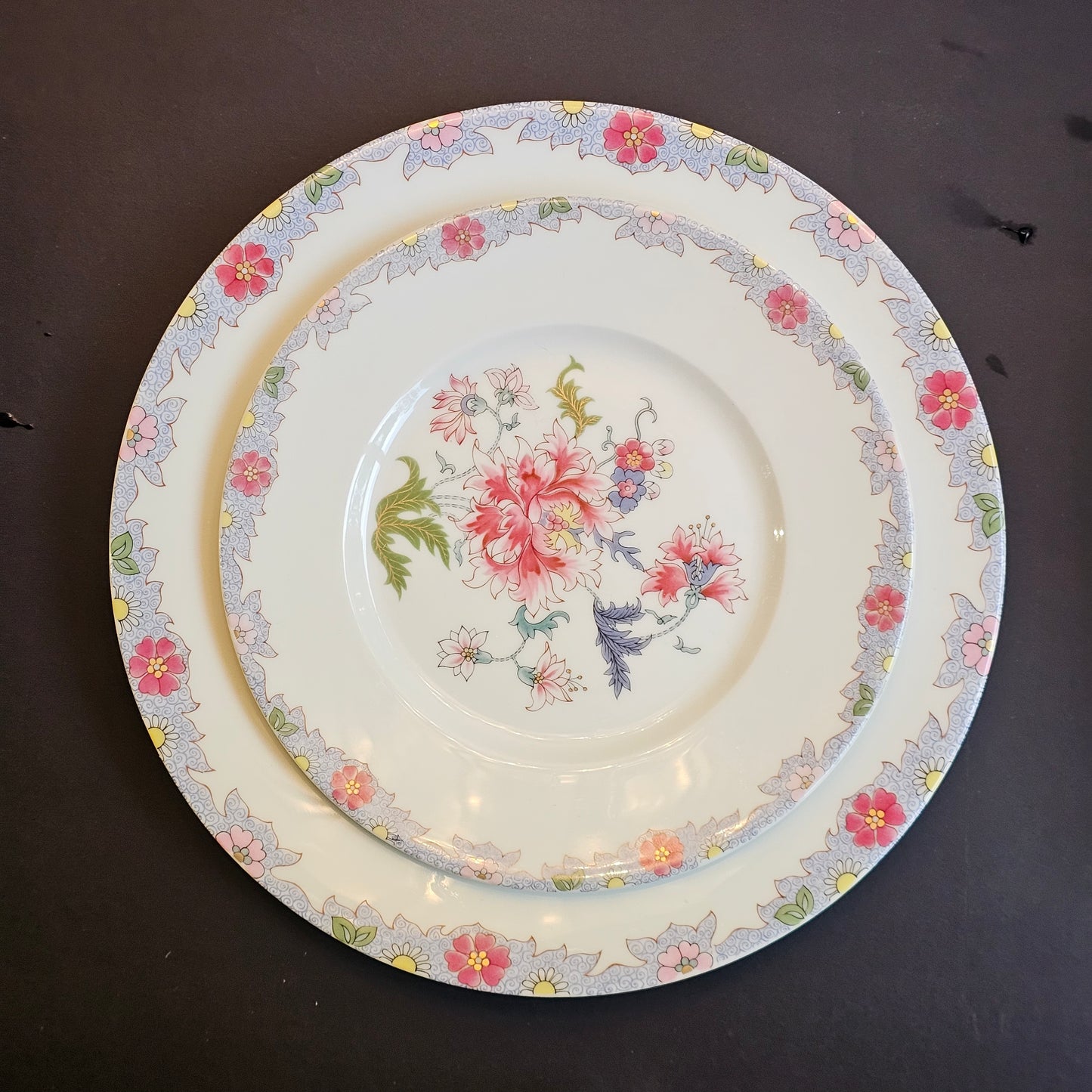 La vajilla de las peonías de Haviland