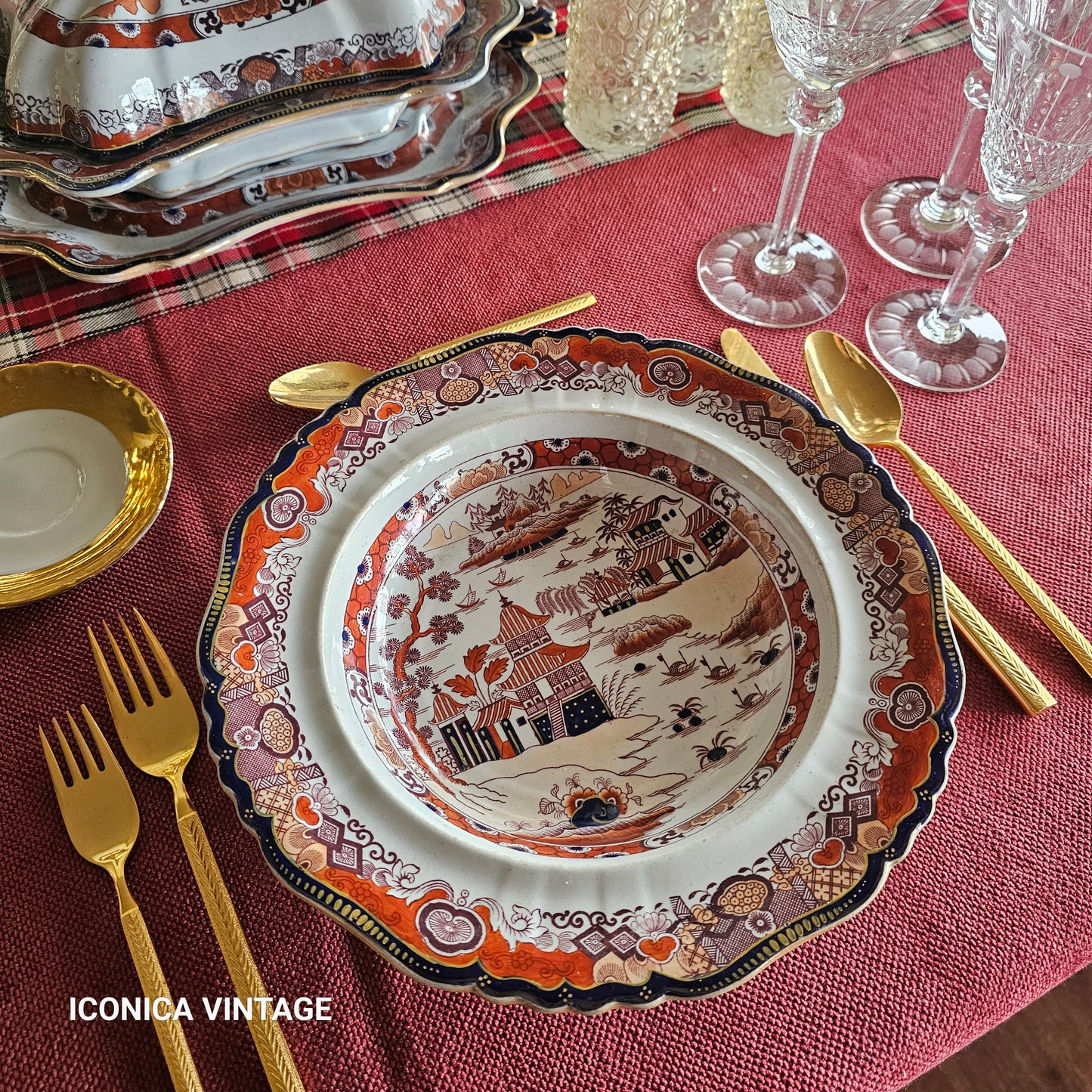 Vajilla inglesa Red Willow