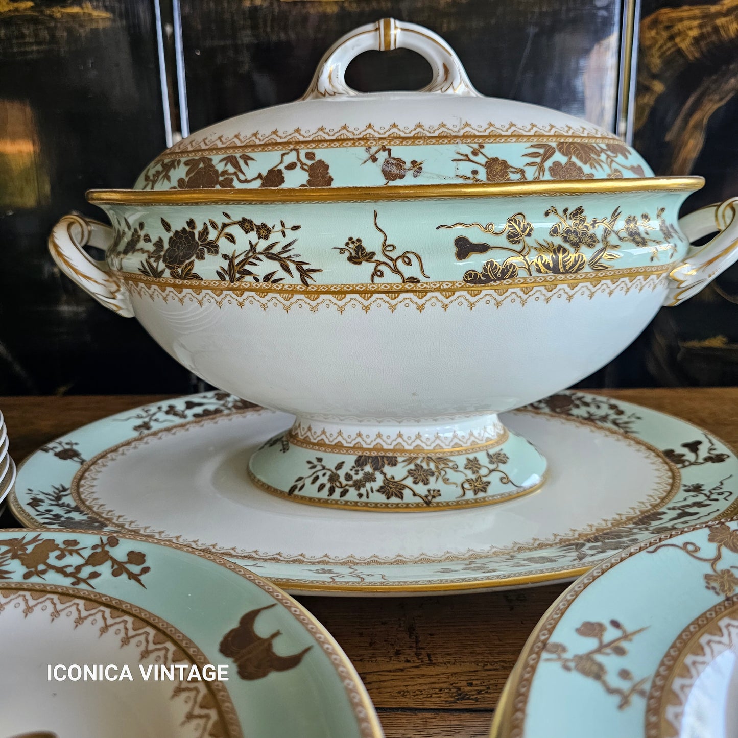 Exquisita y única vajilla Royal Worcester