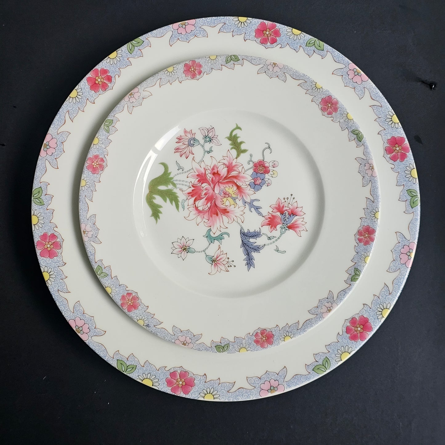 La vajilla de las peonías de Haviland