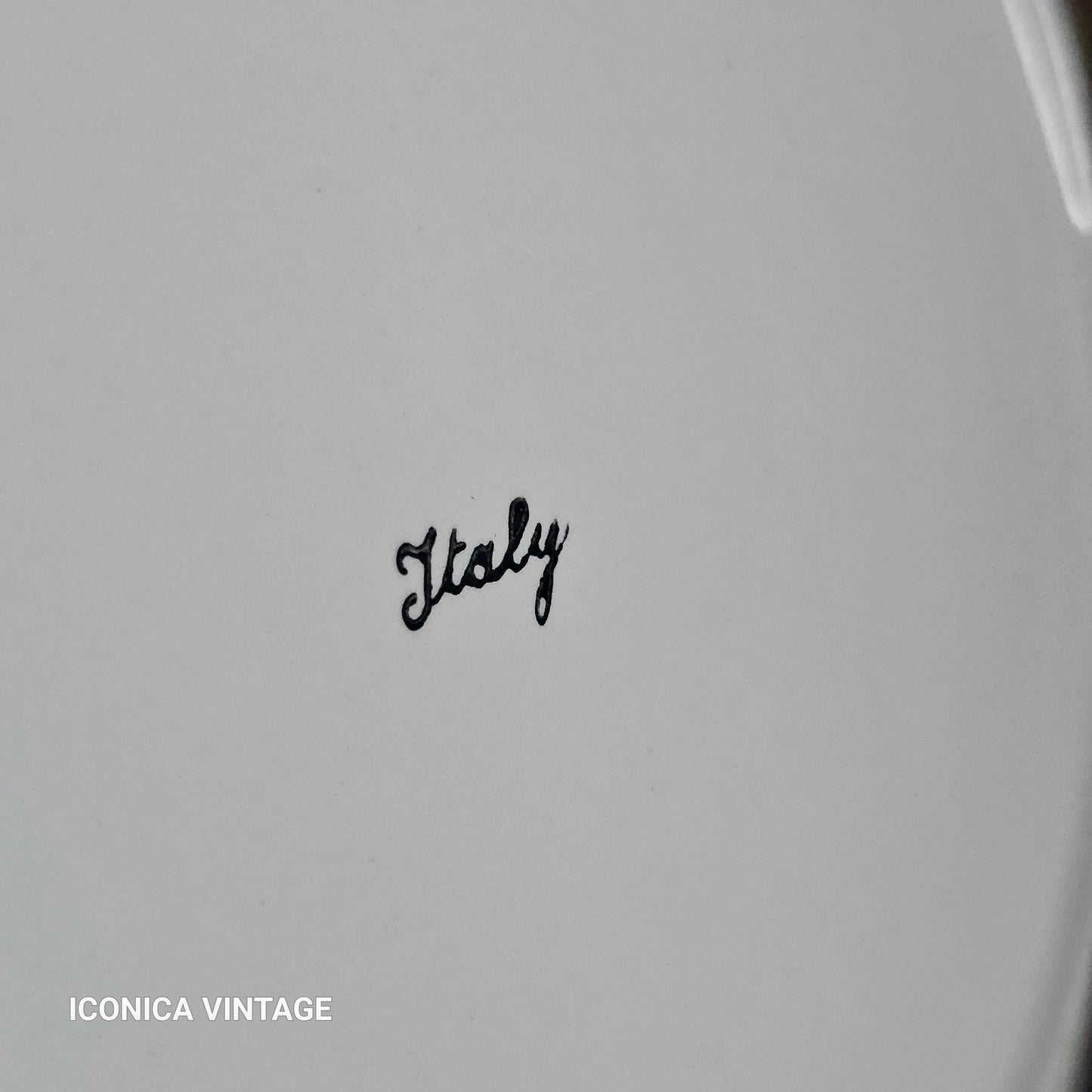 Juego de 8 platos dorados