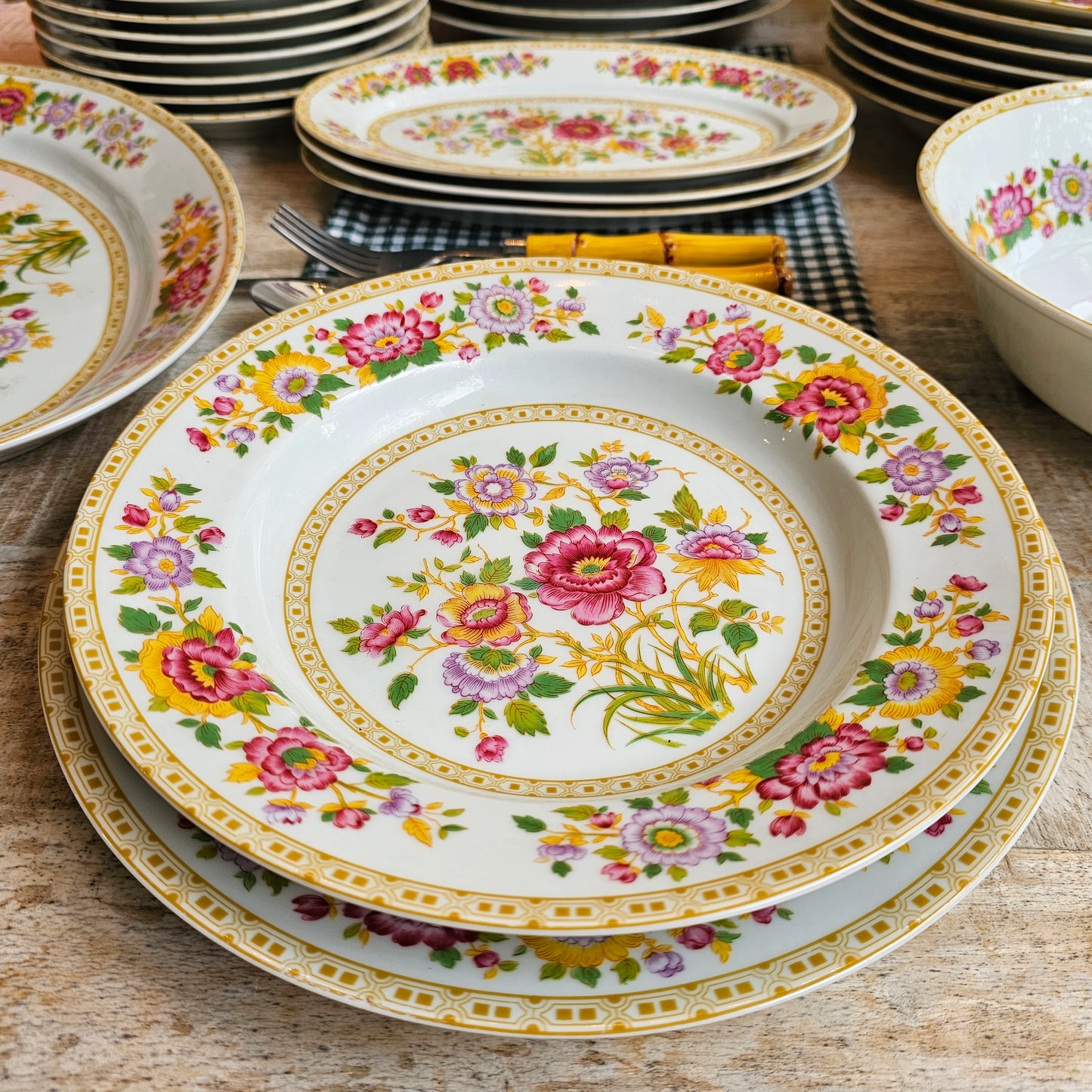 Vajilla para 8 de porcelana italiana