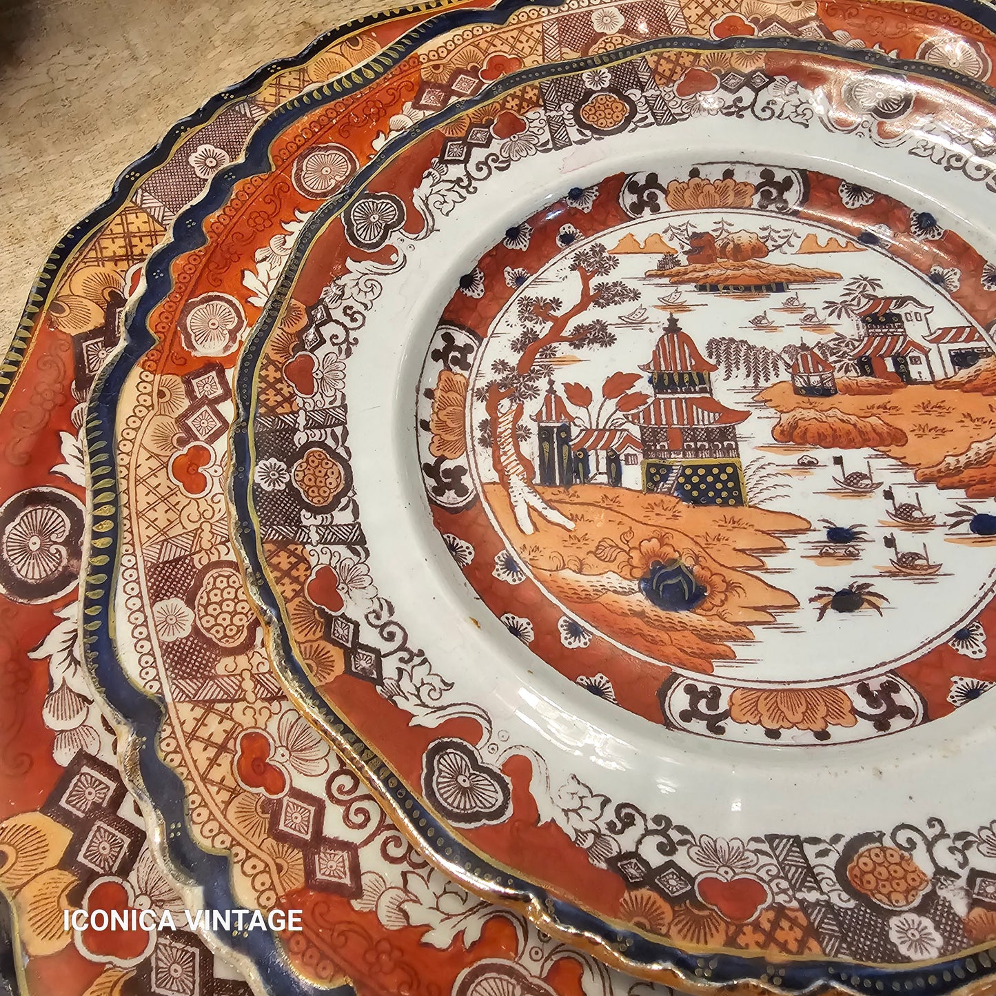 Vajilla inglesa Red Willow