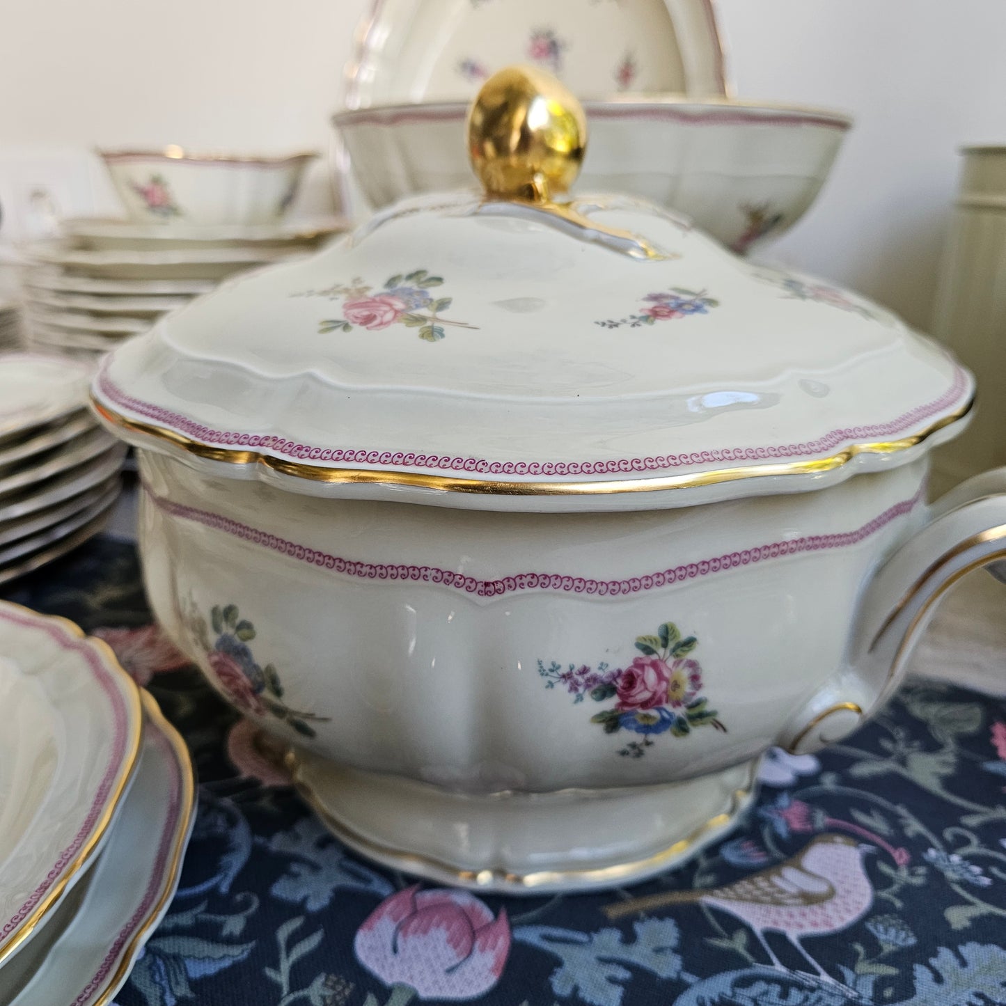 Vajilla para 12 de Bernardaud Classic Fleurs