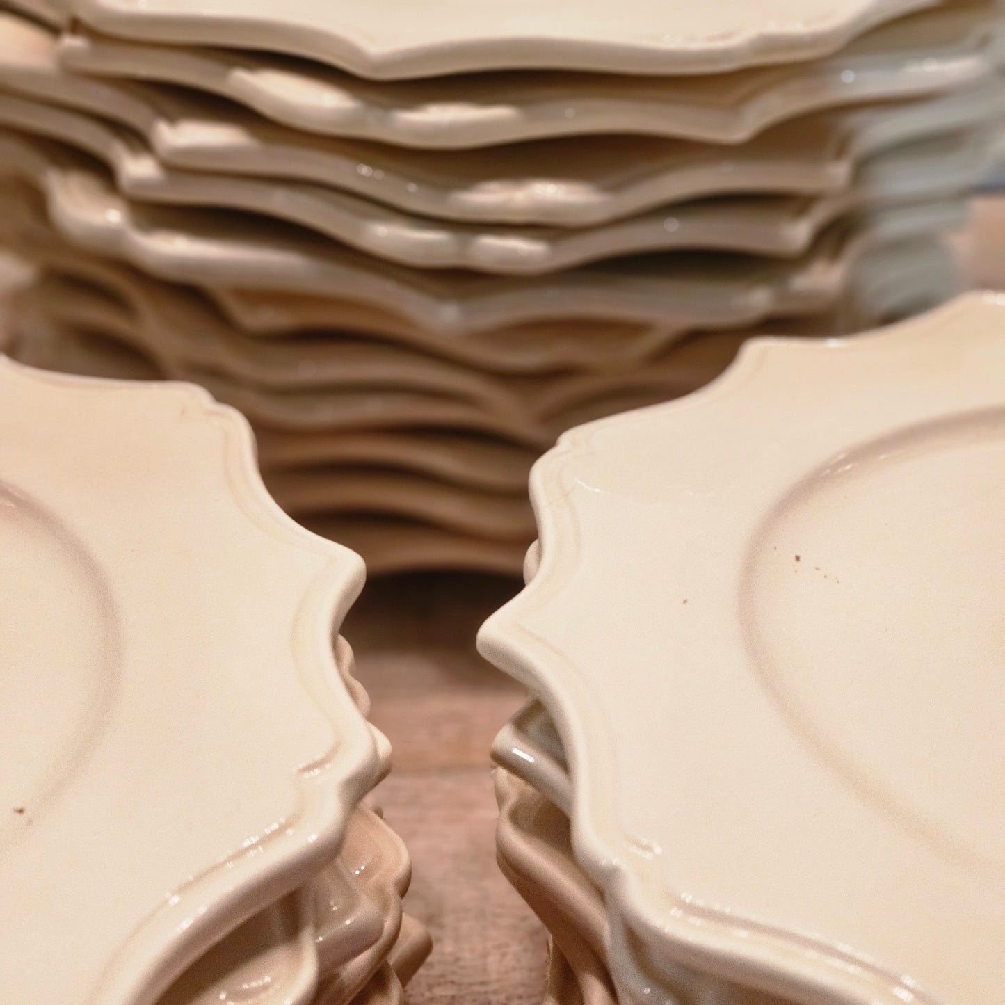 Vajilla artesanal de Uzés