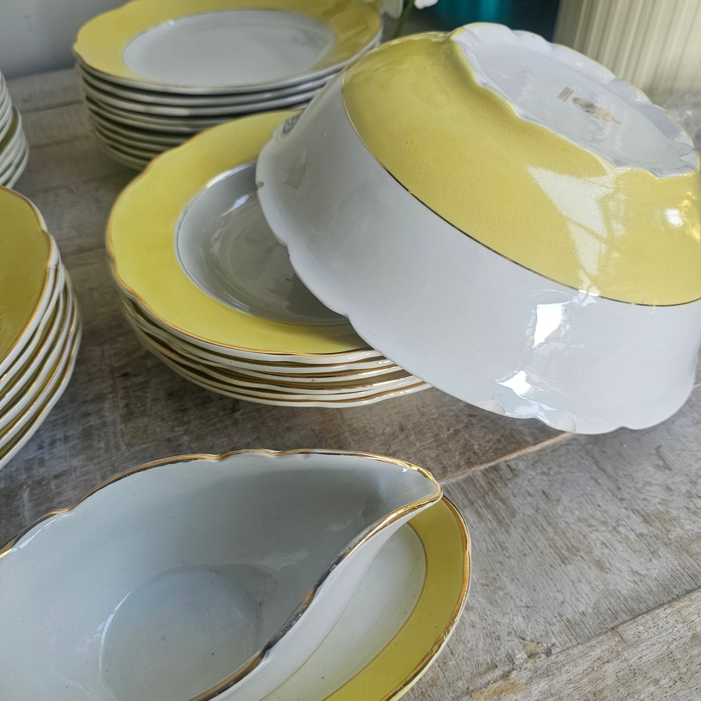 Vajilla Luneville de ala amarilla