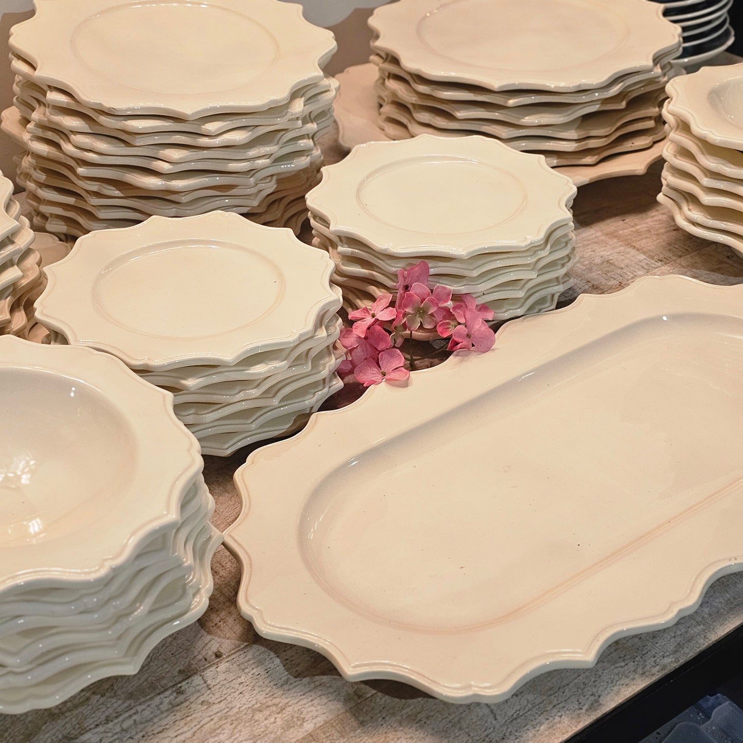 Vajilla artesanal de Uzés