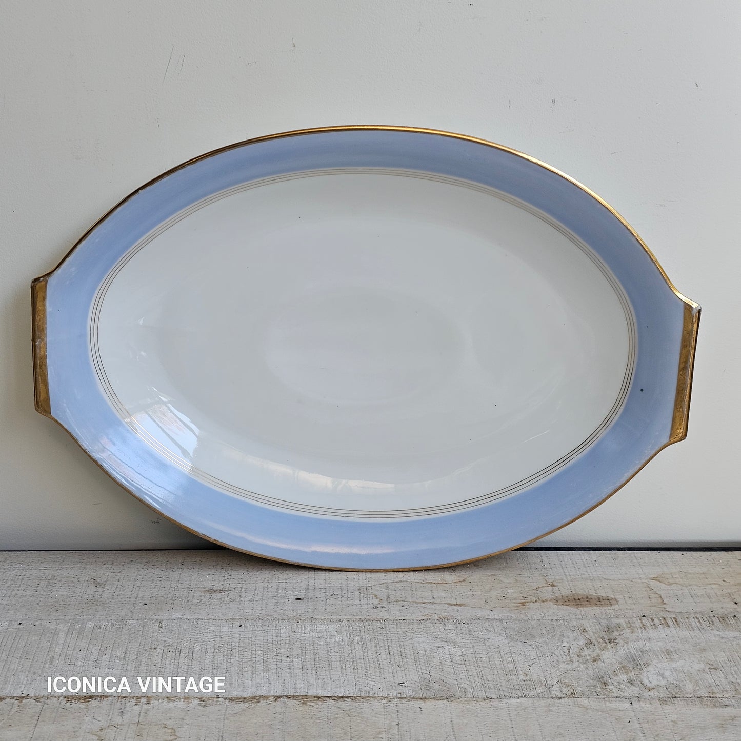 Vajilla de porcelana de Vierzon, años 30, color celeste