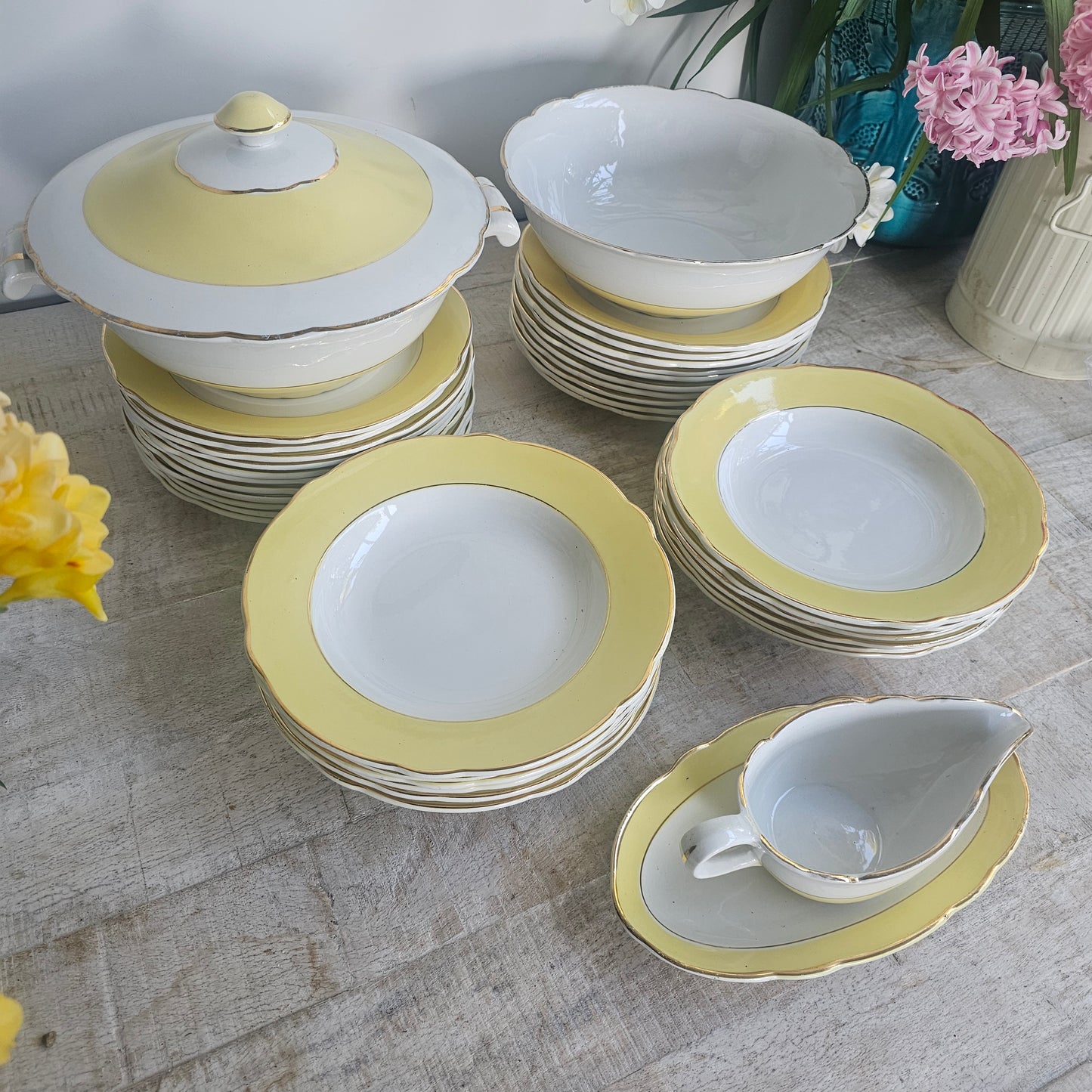 Vajilla Luneville de ala amarilla