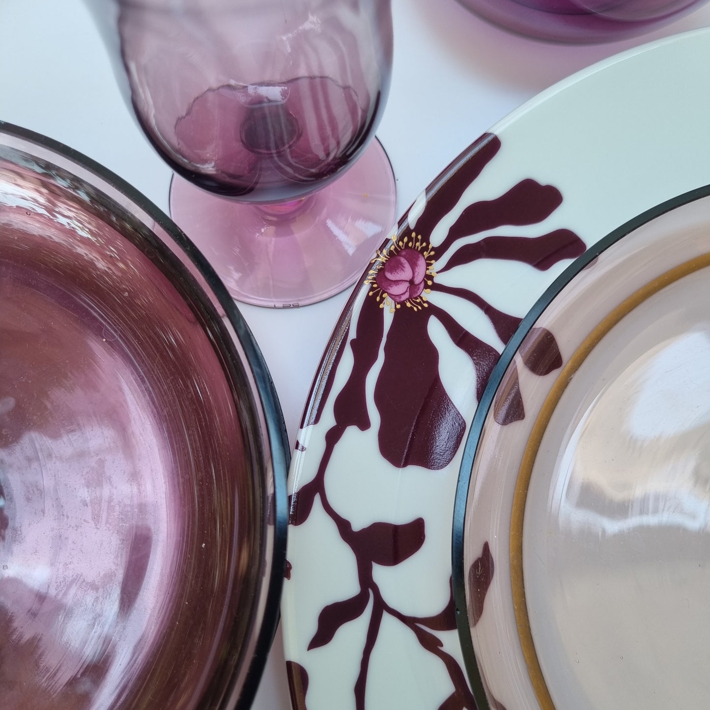Juego de vidrio de borosilicato en color vino Gunnar Ander