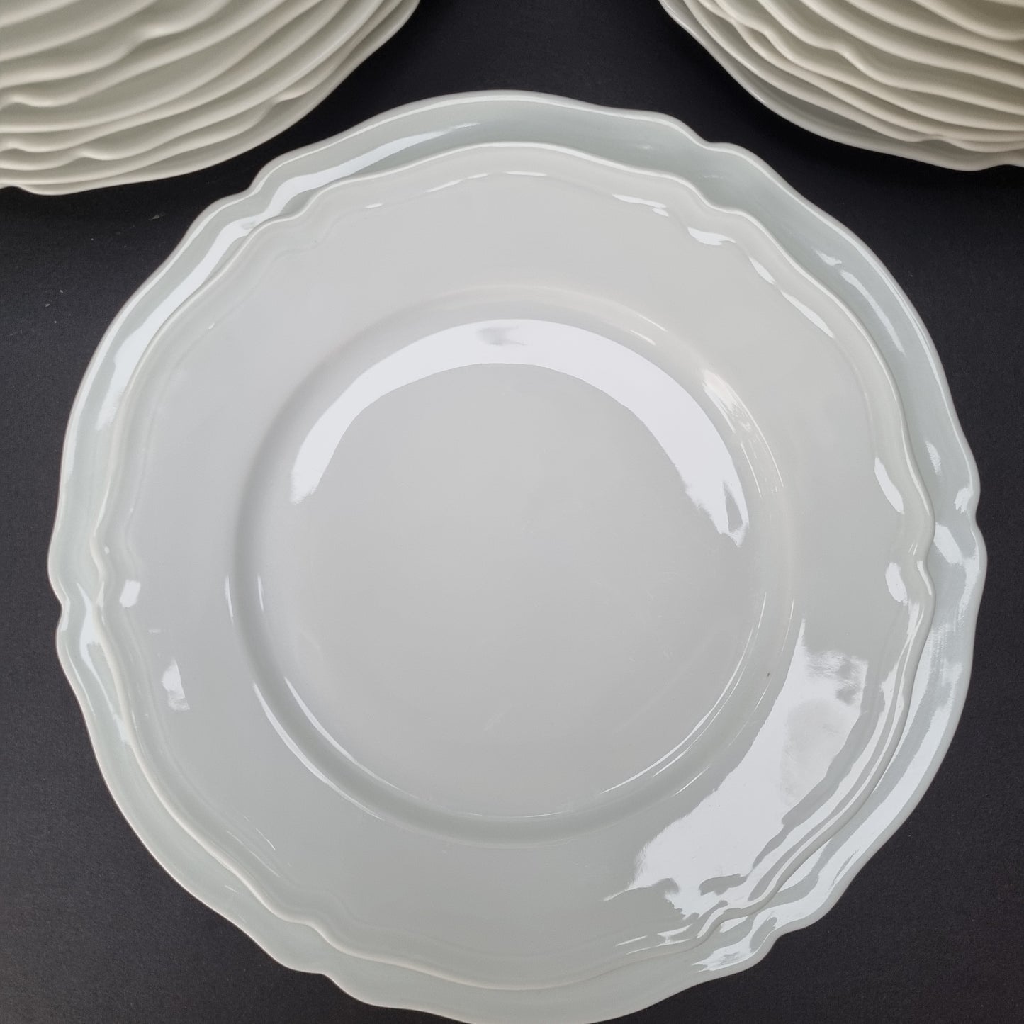 La vajilla blanca de porcelana de Limoges