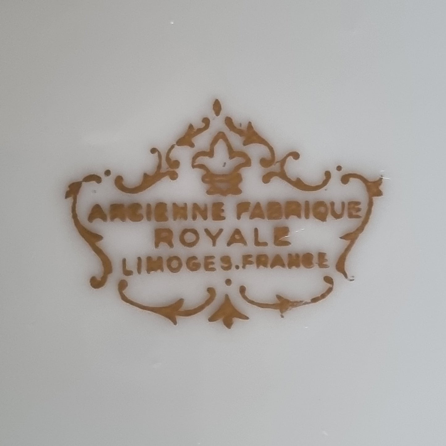 Servicio de platos Ancienne Fabrique Royale de Limoges, para 12 comensales