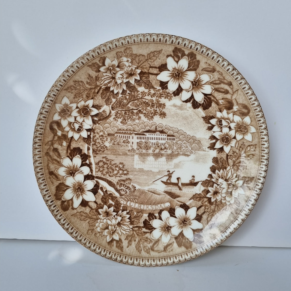 Cuencos Gustavsberg Castillos Reales marron