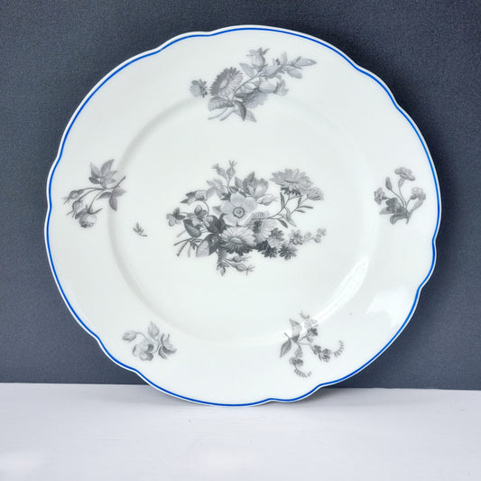 seis platos porcelana francesa decorados con flores en gris y filo azul